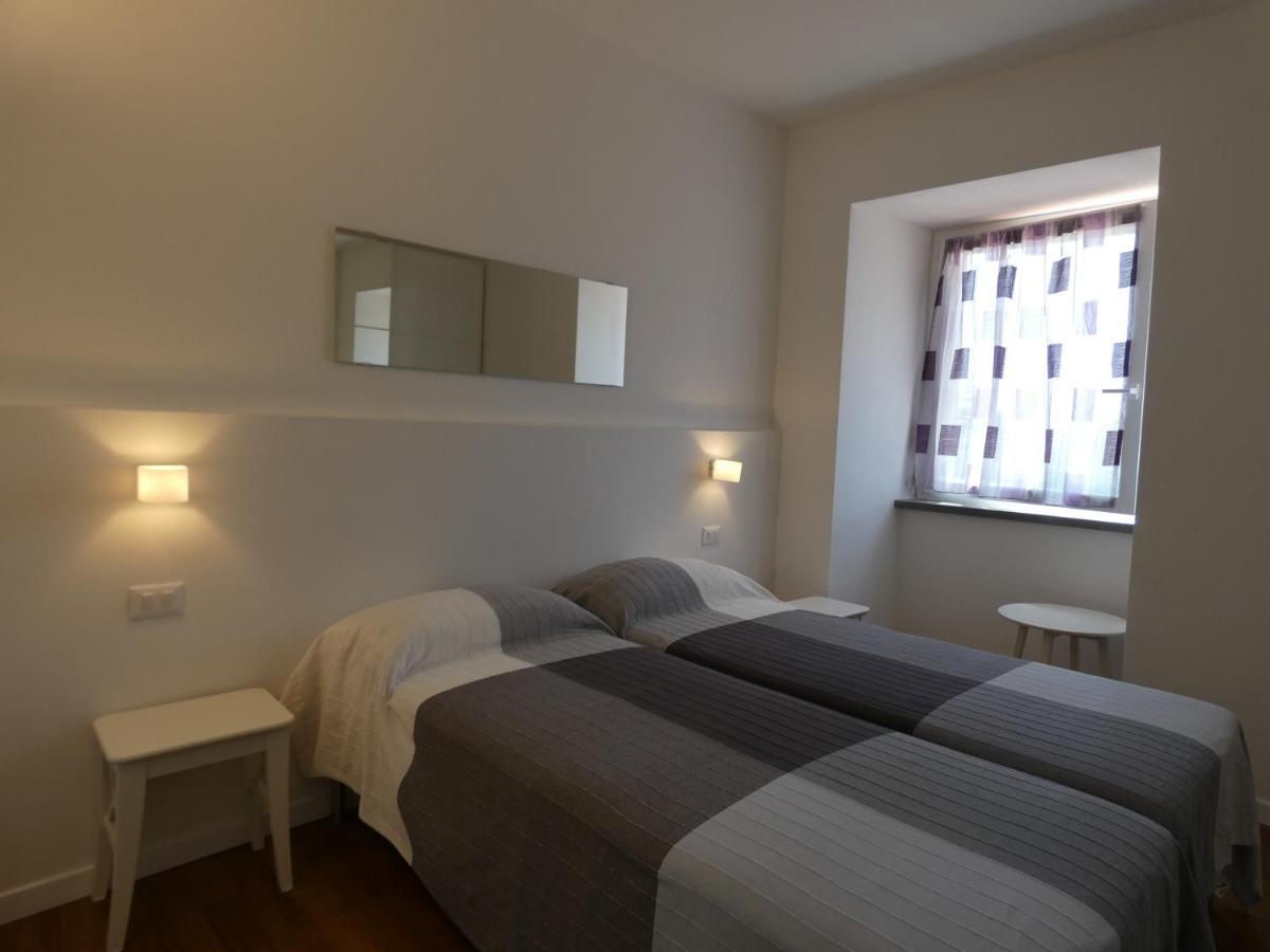 Sant'Anna Hostel Специя Екстериор снимка